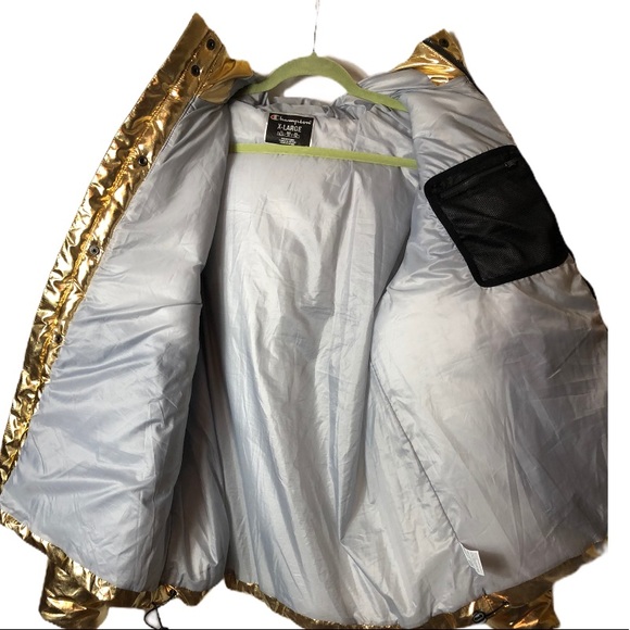 🔴SOLD🔴Champion gold NASA puffer jacket size XL - Picture 5 of 13